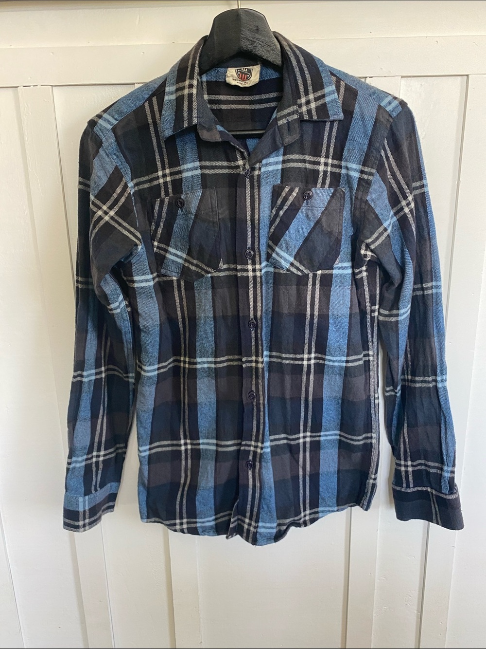 Wes and Willy Light Blue & Navy Flannel Oxford Shirt Size Medium
